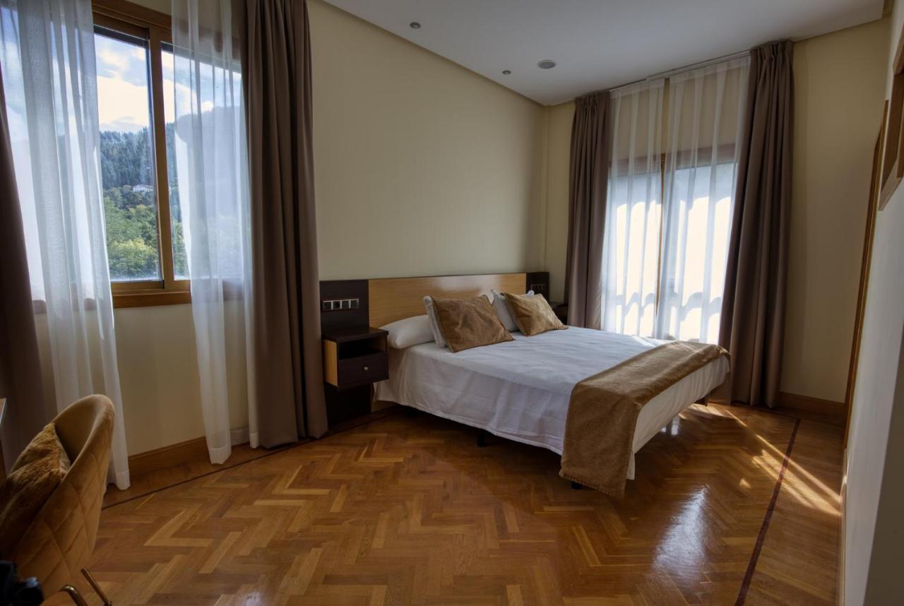 Hotel Asador Arriarte Eibar Luaran gambar